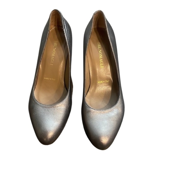 Bruno Magli Metallic Pewter Wedge Heel Sz 38 1/2 - Picture 4 of 16